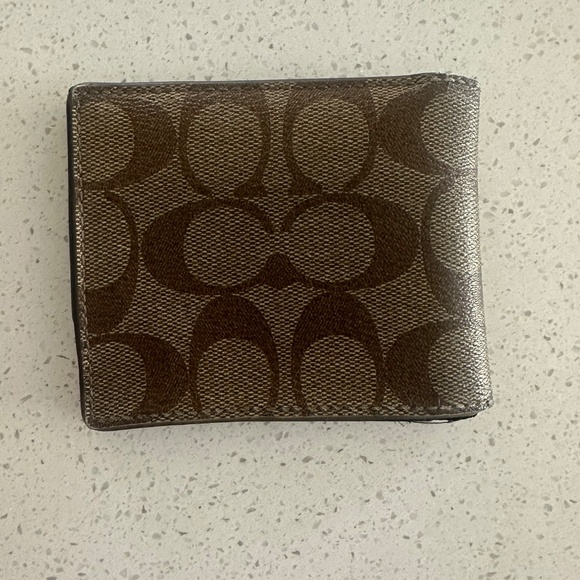 Coach wallet for men - Picture 2 of 2